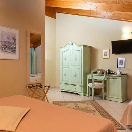 Hotel Dei Grippi 3*