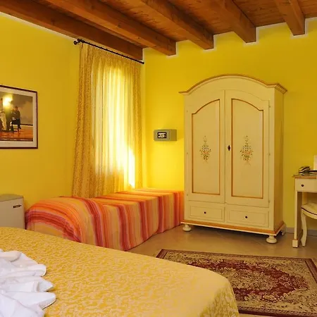 Hotel Dei Grippi Sona