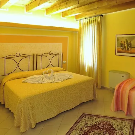 Hotel Dei Grippi 3*